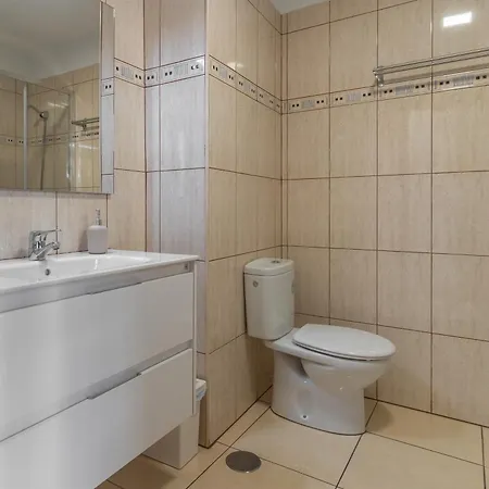 Lägenhet Go2tenerife Apart'azul Near The & Pool View Playa de las Americas (Tenerife)